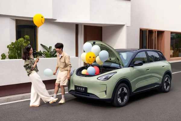 GEELY EX2