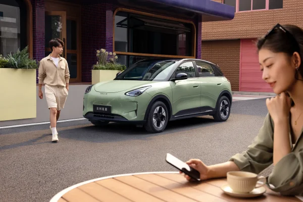 GEELY EX2
