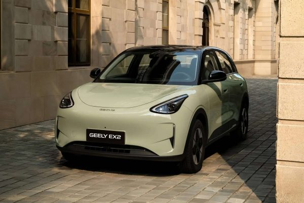GEELY EX2