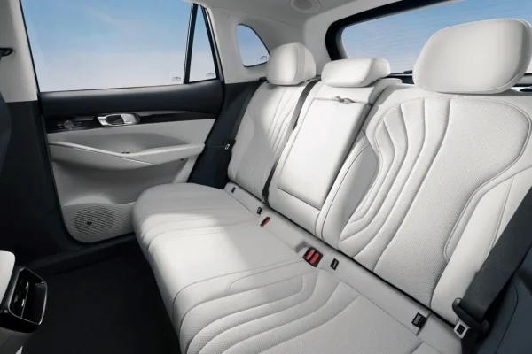 GEELY EX5